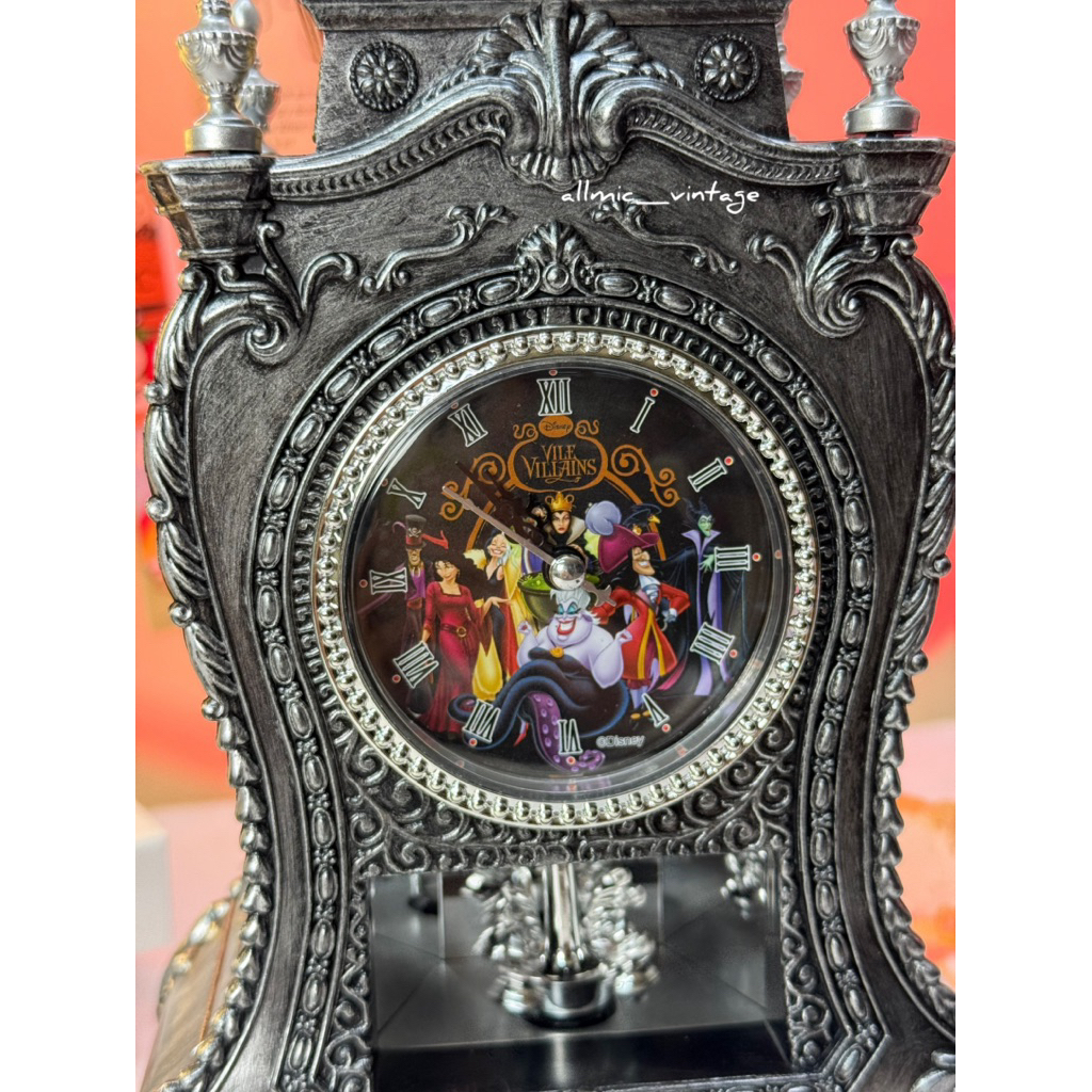 นาฬิกาตั้งโต๊ะ Villains Disney