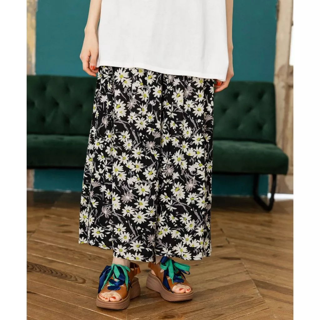 niko and ...Tear-free wide pants