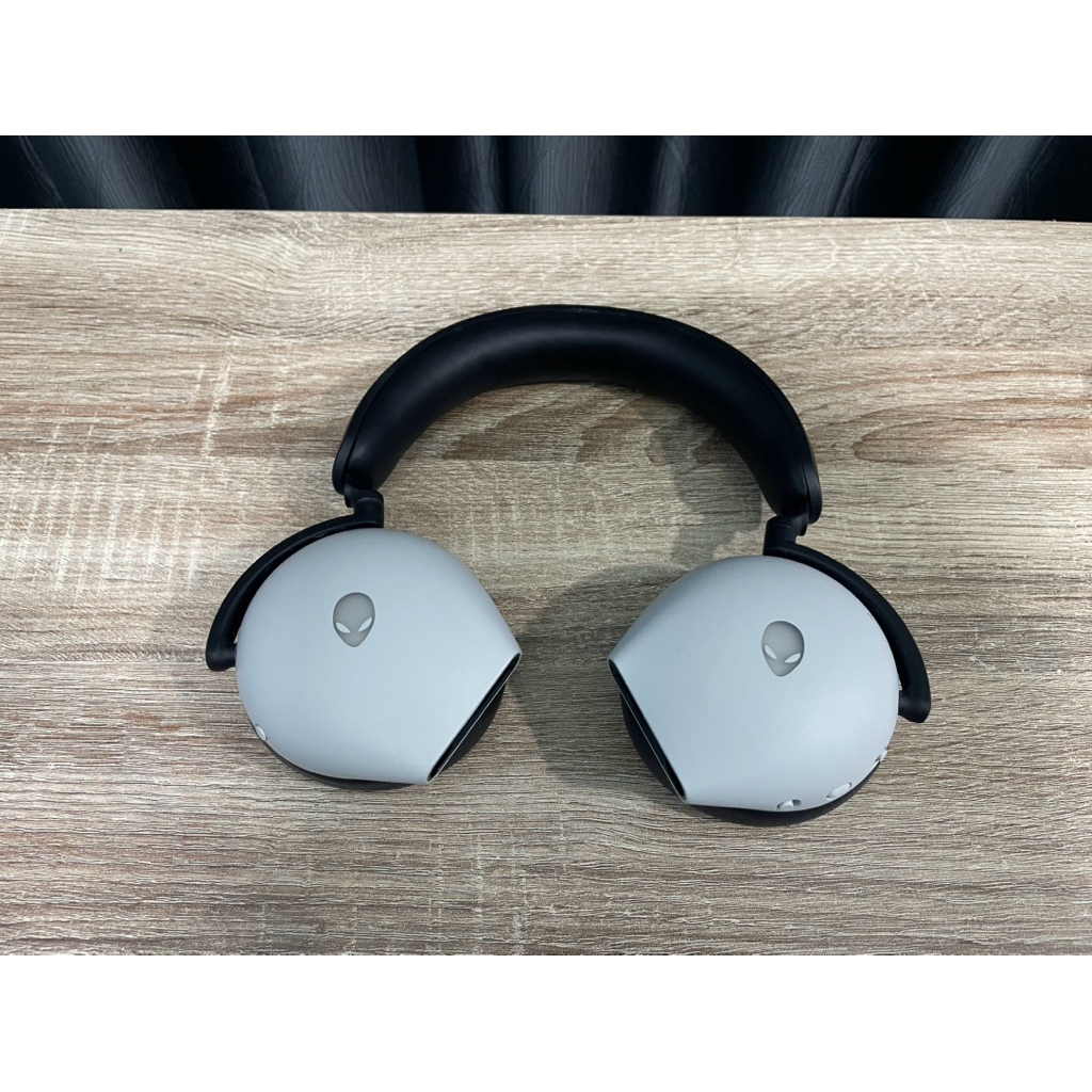 Alienware AW920H Wireless Gaming Headset (หูฟังเกมมิ่งไร้สาย)