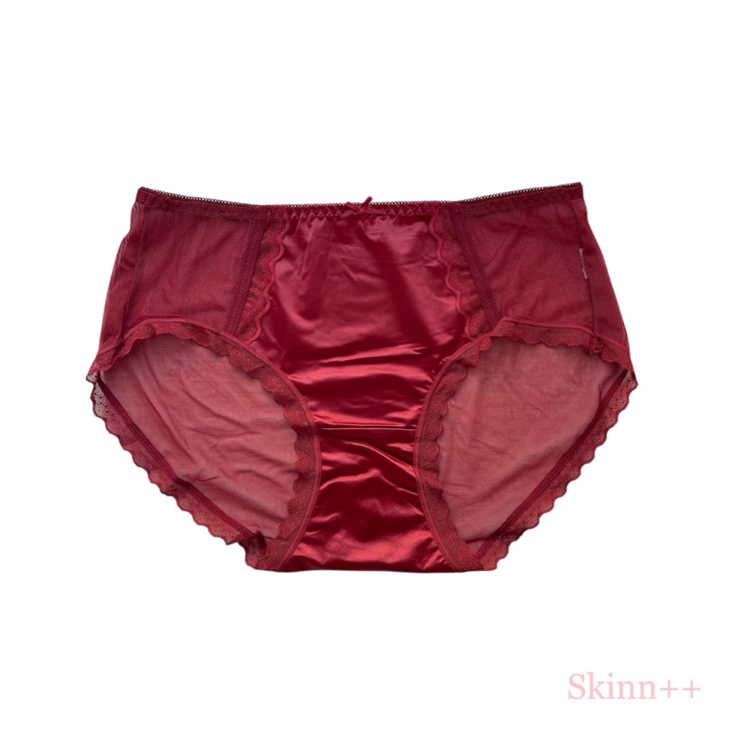 กางเกงชั้นใน รุ่น Low Waist Lace Panty by Skinn Intimate