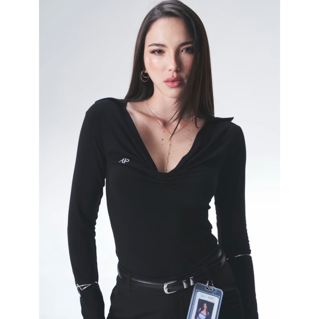 Atipashop - SOFIA CURVE TOP เสื้อคอปก แขนยาว คอวี ดีเทลปัก Atipa