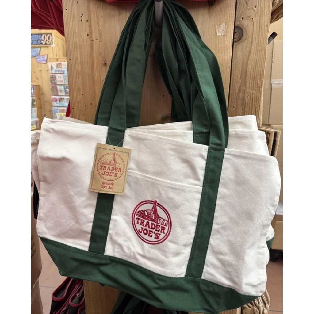 กระเป๋าผ้า Trader Joe’s Tote Bag