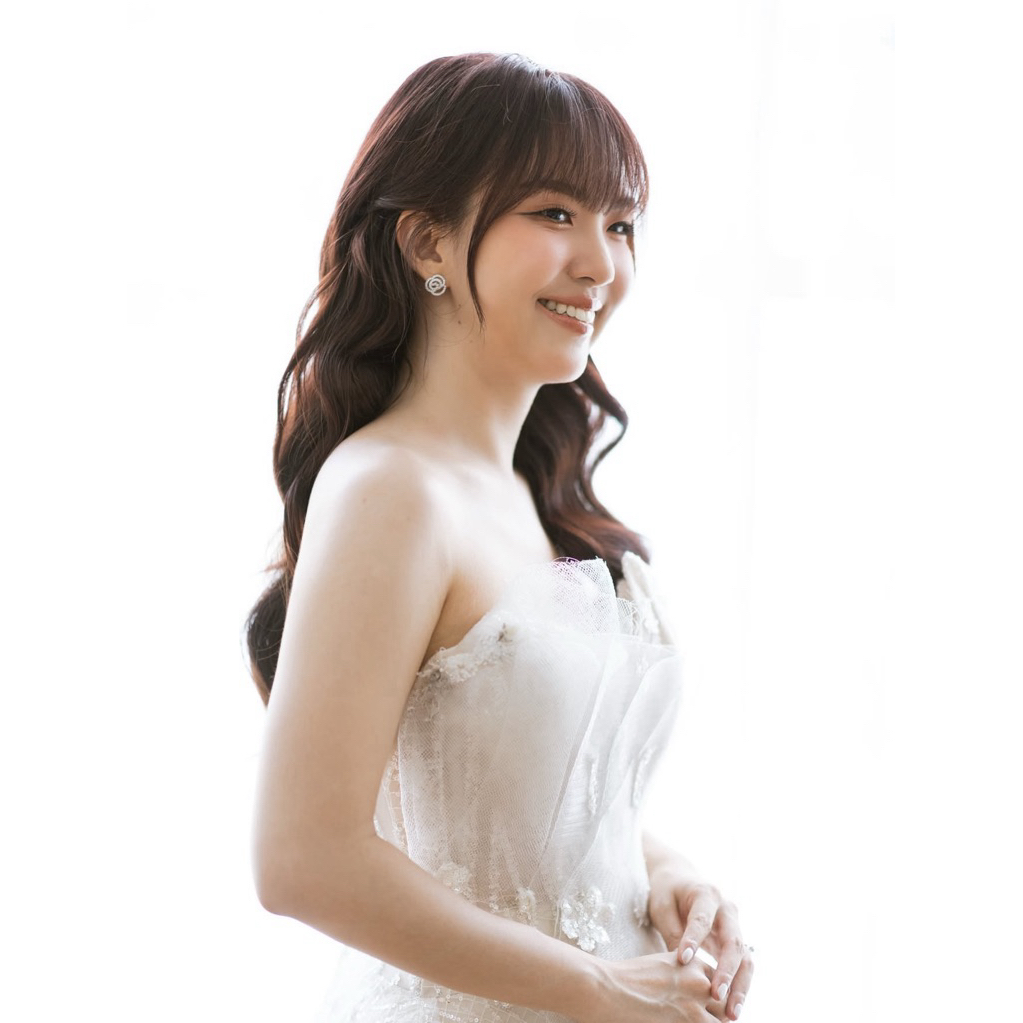 Kind Jewelry ต่างหูติดหู Rose Earring (นางแบบใส่งานจริง) - รูปที่ 2