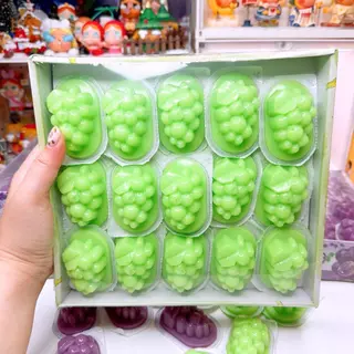 พุดดิ้งเยลลี่องุ่นไซมัส ไส้เยิ้ม 2 รสชาติ องุ่นเขียว และ องุ่นม่วง 1 กล่อง 30 ชิ้น มี อย.ไทย bean boozled