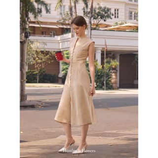 Hustler & Flowers - Carnegie Dress เข้ารูป เรียบหรู คลาสสิก
