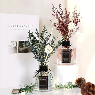 พร้อมส่ง ก้านไม้หอมปรับอากาศ น้ำมันหอมระเหย ดับกลิ่นห้องน้ำ ของขวัญ พร้อมกล่อง 50มล ดอกไม้แห้ง ก้านน้ำหอม น้ำหอมอโรม่า