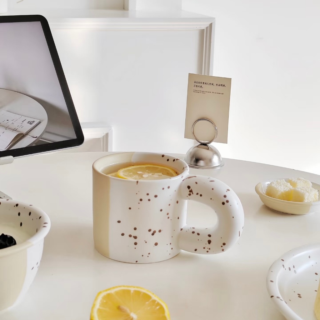 SunYoung ชุดจานชามเซรามิก สไตล์เกาหลี 🇰🇷 ลายจุดสาดสี แก้วหูอ้วน มินิมอล ของขวัญ 🎁 เข้าไมโครเวฟได้ - รูปที่ 6