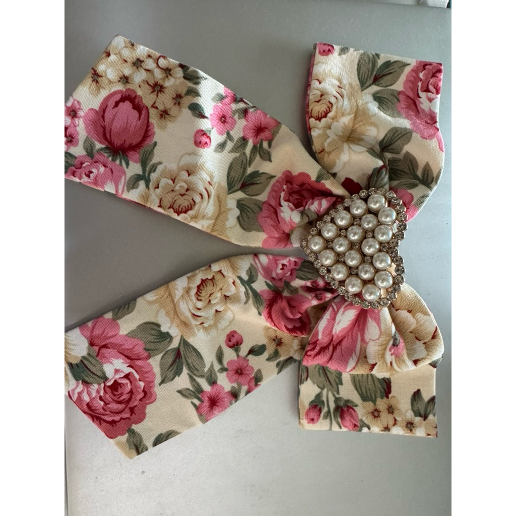 Maria Dimond กิ๊บ โบว์ติดผม ลายดอก สีชมพู (เข้าเซตกับชุดไทย)