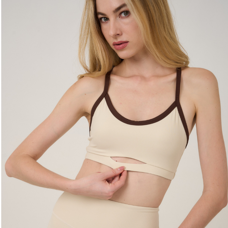 Juno - Cloud Sculpt Bra บราออกกำลังกาย พร้อมฟองน้ำถอดได้