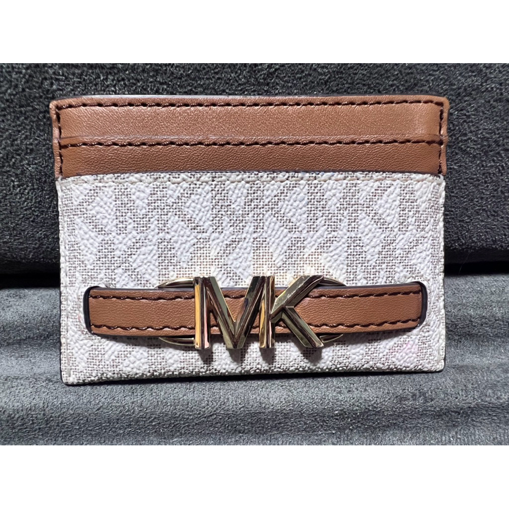 MK ใส่นามบัตร มือสอง