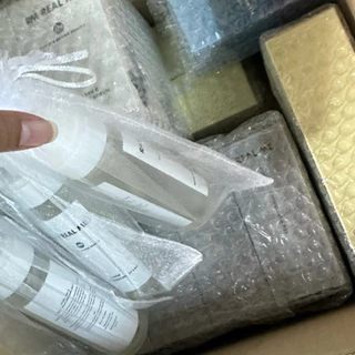 RM Real Me Puren Odor Eliminating Spray สเปรย์ดับกลิ่นเอนกประสงค์ ขนาด 100 ml ฉีดผ้า รองเท้า โซฟา กลิ่นอับต่างๆให้สดชื่น