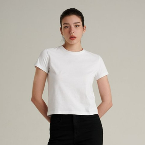 Mc JEANS เสื้อยืดผู้หญิง แขนสั้น คอกลม ทรง Relaxed fit แมทช์ง่าย มี 3 สีให้เลือก MTSPD13 สินค้า