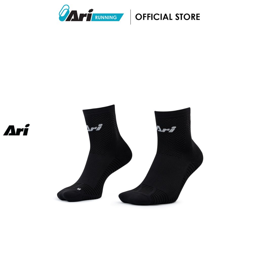 ARI ADEPT TERRY RUNNING QTR SOCKS - BLACK (AHW1705-01) ถุงเท้าวิ่ง อาริ TERRY QTR สีดำ