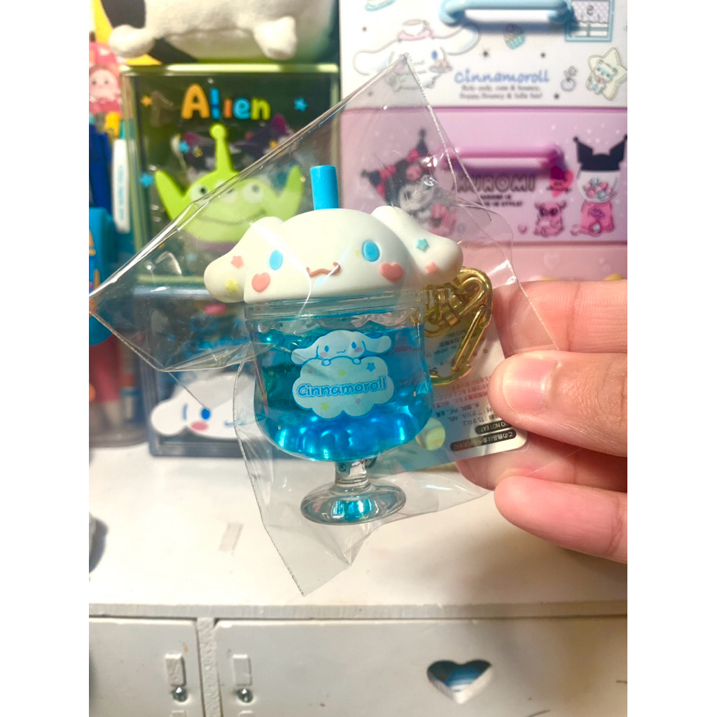 🫧Cream soda Cinnamonroll keycain 🪽🩵