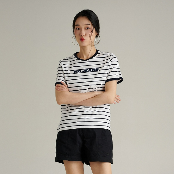 Mc JEANS (แม็คยีนส์) เสื้อยืดผู้หญิง เสื้อยืดแขนสั้น ทรงเรกูลาร์ Regular Fit T-Shirt  มีให้เลือก 2 สี MTTZA67