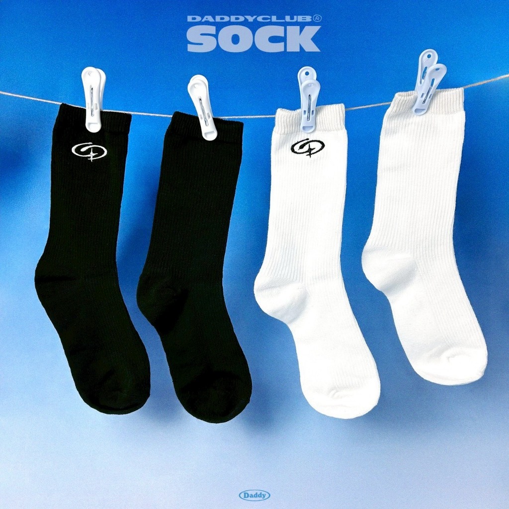 DADDYCLUB | DDC Socks ถุงเท้าข้อกลาง สุดเท่