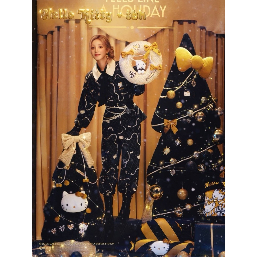 tbh x Hello kitty Christmas collection🎄คอลใหม่ล่าสุด สีดำเท่ ๆ + ความน่ารักจากคิตตี้ ของแท้ นำเข้า