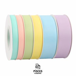 ริบบิ้นผ้า POLYCOTTON ขนาด 3.2 cm. เนื้อผ้าเงากึ่งแมทช์ 2 ด้…