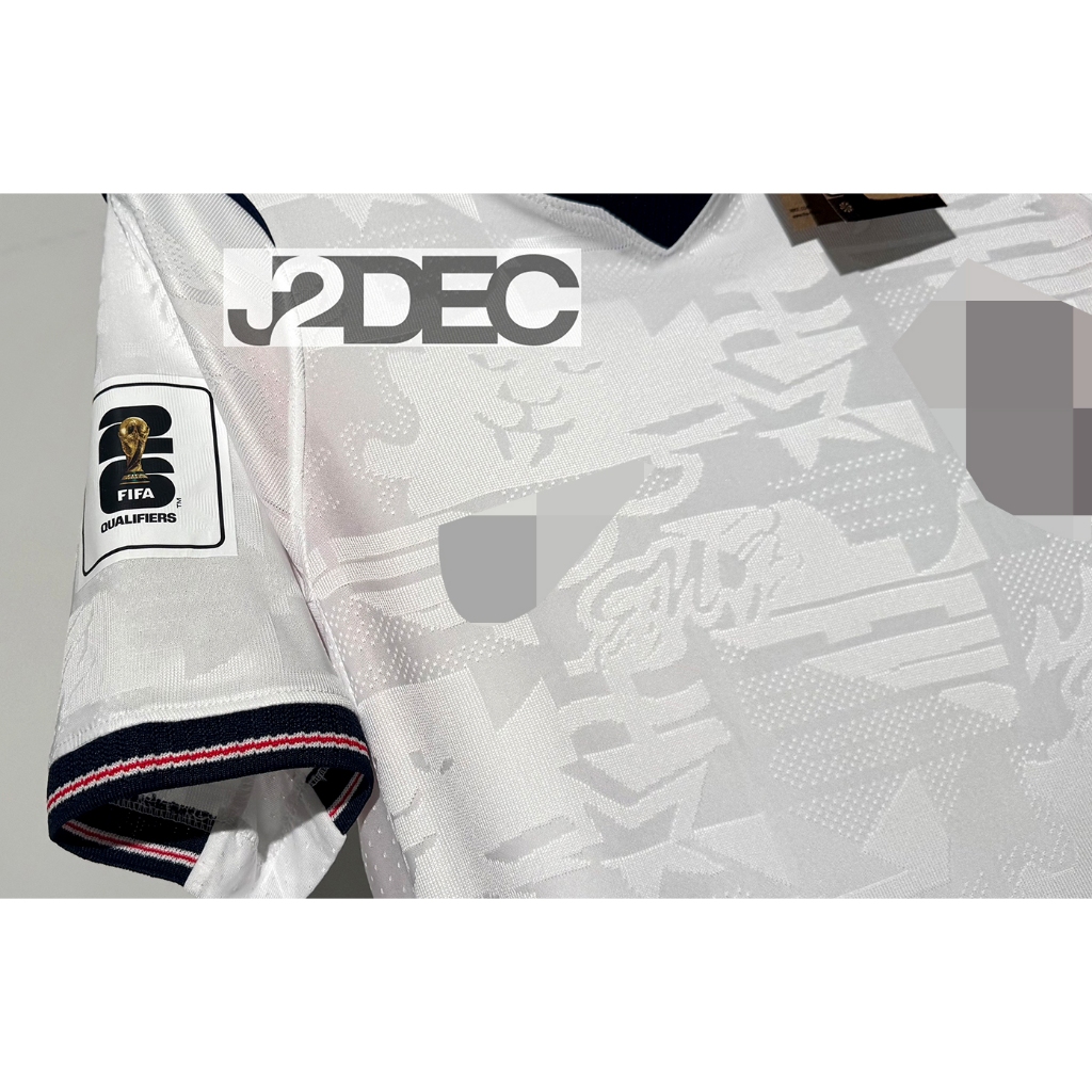 ใหม่ล่าสุด!! เสื้อฟุตบอลโลกทีม อัJกฤษ [ PLAYER ] เกรดนักเตะ Home ชุดเหย้า ปี 2026 ฟลูออฟชั่นชื่อนักเตะในทีม(ครบทุกคน) - รูปที่ 5