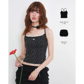 kome.offi เสื้อสายเดี่ยวลายดอก รุ่น roselyn tank top
