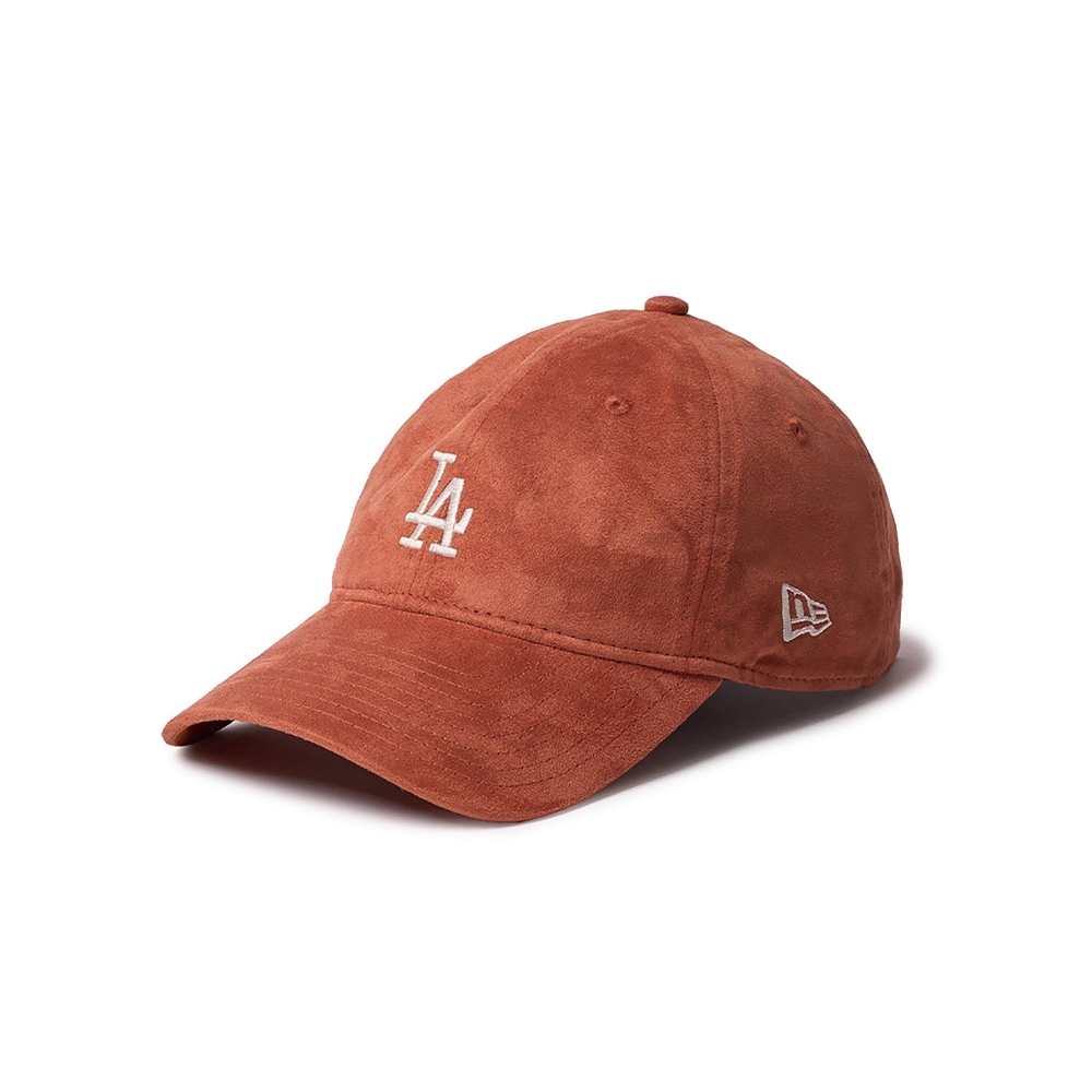 New Era หมวกรุ่น NEW YORK YANKEES JAPAN SYNTHETIC SUEDE BEIGE 9TWENTY CAP