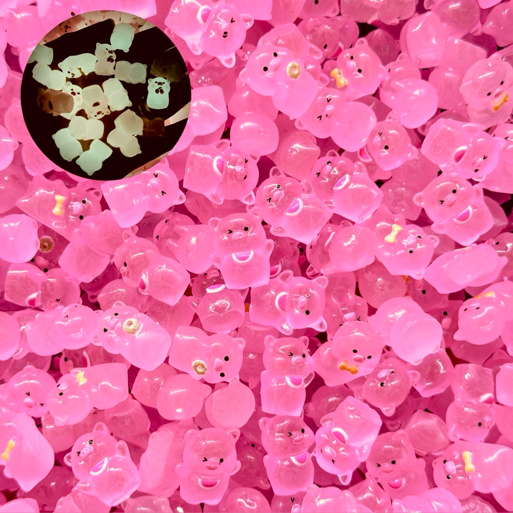 (50 ชิ้น) เรซิ่นตุ๊กตา หมูสีชมพู 3D เรืองแสง  อุปกรณ์ตกแต่งDIY พร้อมส่งในไทย