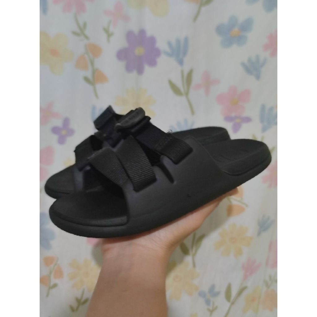 Chaco รองเท้าเด็กแบรนด์แท้มือสอง(19เซน)