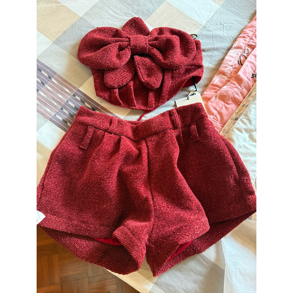 ชุดเซ็ท วาเลนไทน์ คริสมาส pitcha brand มือ1 size L สวยมาก