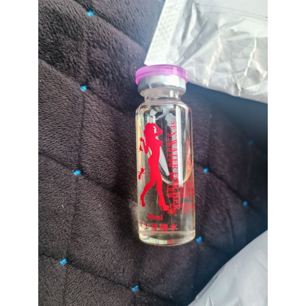 FILLED NIGHT แบบ 1 หลอด 20 ml (ไม่มีกล่อง) มั่นใจแบบผู้หญิงยุคใหม่ เสน่ห์ชัด ไม่ต้องซ่อน ของมันต้องมี ราคา ถูกที่สุด ดีลบีเคเค แกลเลอรีภาพที่ 4