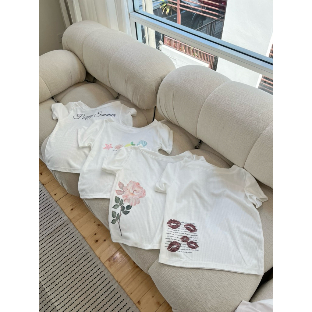 (พร้อมส่งทุกลาย💋)HAPTOP48 adore top เสื้อปาดไหล่โอเวอร์ไซซ์ผ้าคัตตอนฉลุ (happysummer.bkk) รูปที่ 3