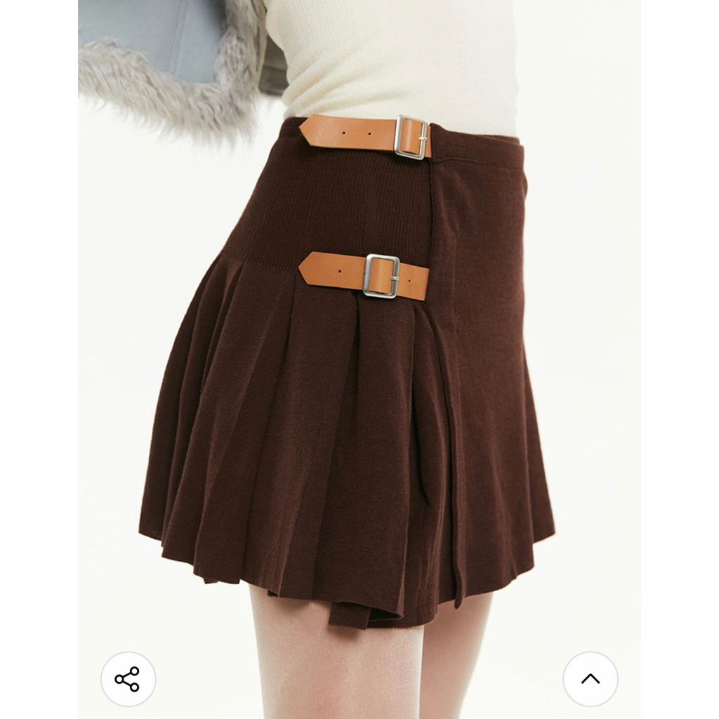 พร้อมส่งจากไทย 💖 กระโปรง Kirsh แท้ 🍒🇰🇷  Knit wrap pleated skirt