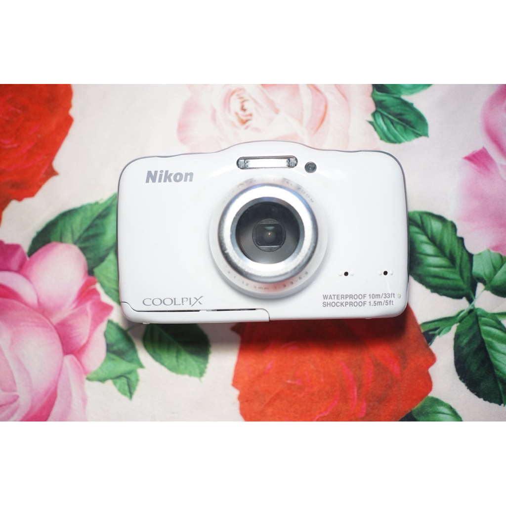 Nikon Coolpix S32 Digital