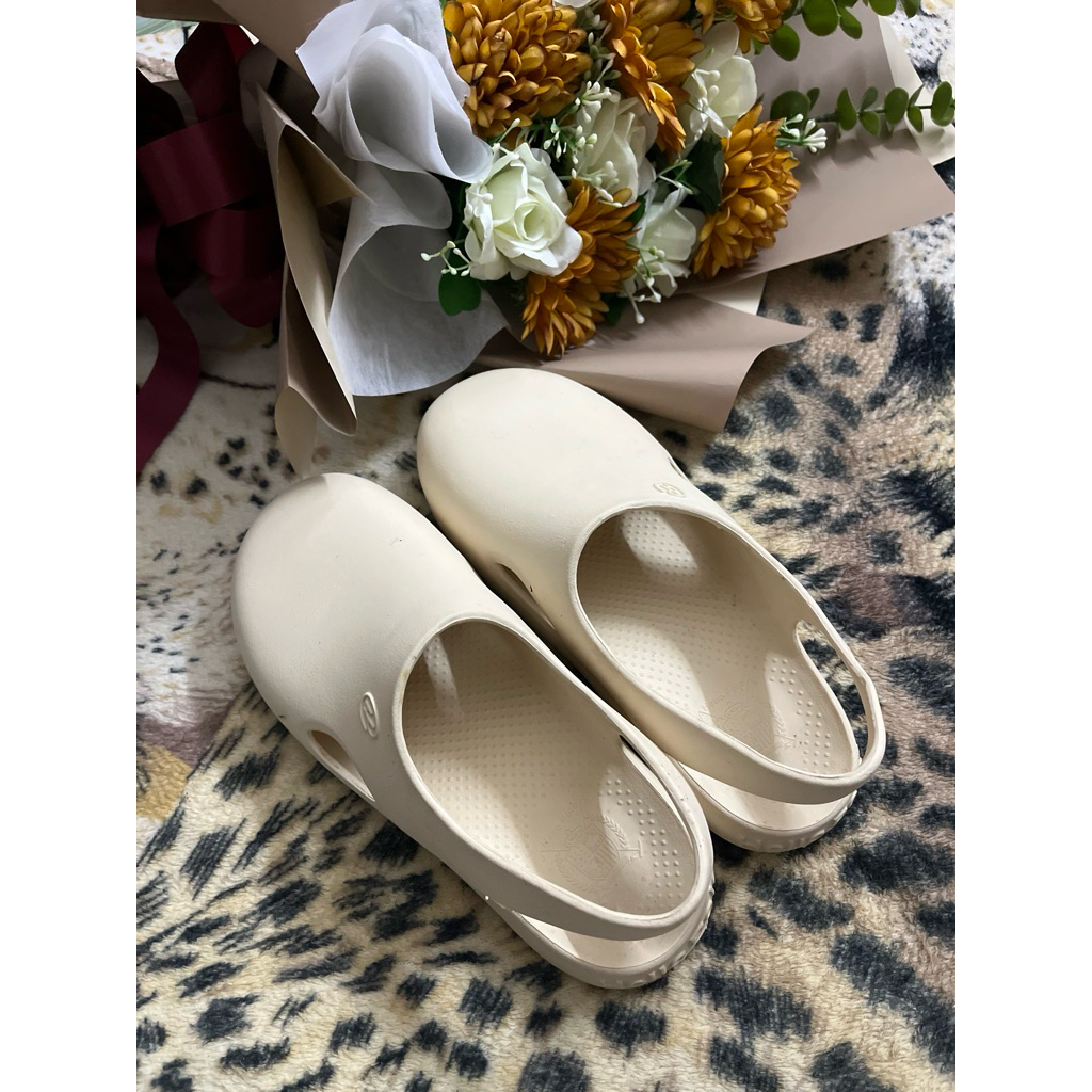 รองเท้า มือ 2 hello polo size 39