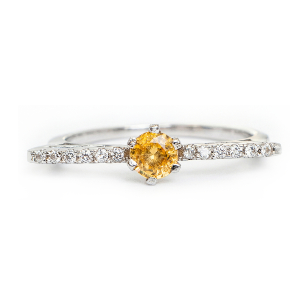Silver ring with natural yellow sapphire. Wedding. Anniversary. Engagement. Birthday. Gifts. Valenti