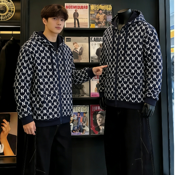mc（เสื้อคลุมแขนยาวเสื้อกันหนาวมีฮู้ด）ใส่ได้ชาย/หญิง มีเก็บเงินปลายทาง งานผ้านิ่มใส่สบาย เสื้อแจ็คเก็ตแขนยาวมีฮู้ด