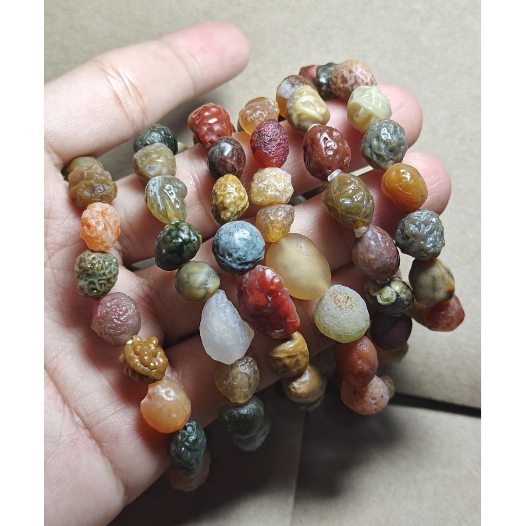 สร้อยข้อมือโกบีอาเกต  brains gobi agate รวมสี