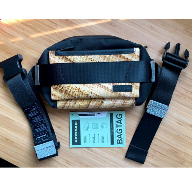 พร้อมส่ง - Freitag F655 DIXON / สี Print ลาย wood - สภาพดี สวยใหม่ - tag ครบ / ของแท้ 100%