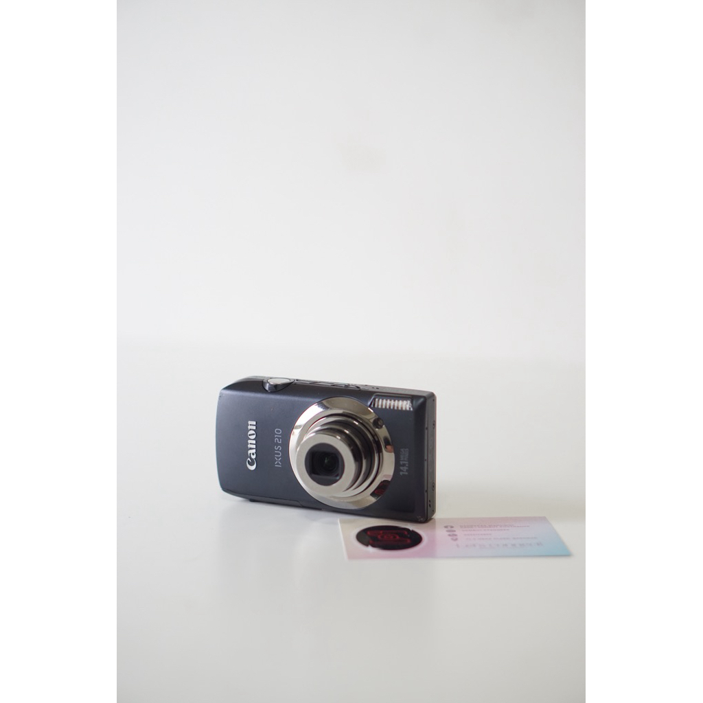 Canon ixus 210 มือสอง ( ixy 10s ) มีรอยที่บอดี้
