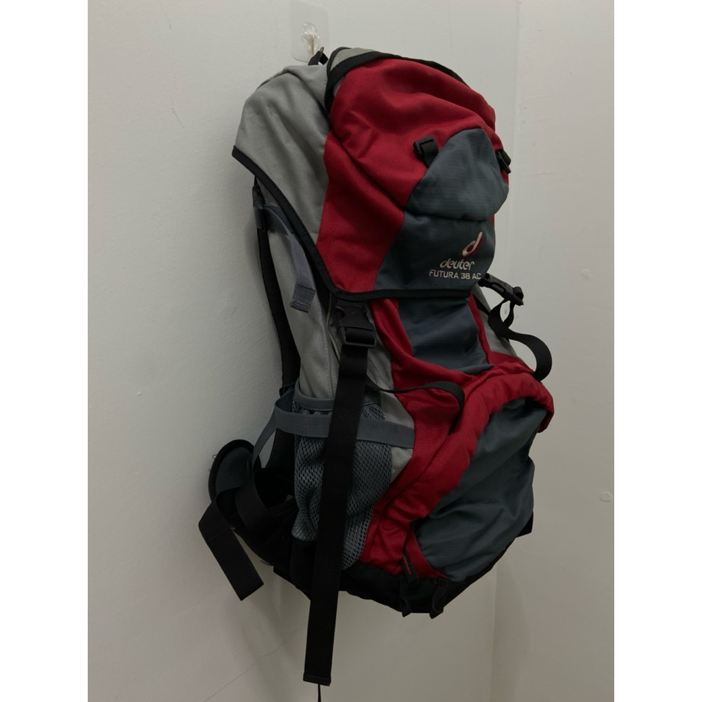 กระเป๋า deuter. กระเป๋าเป้