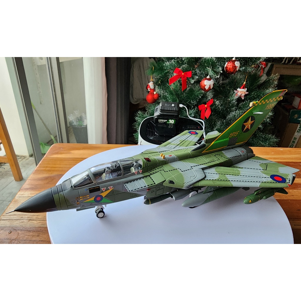 เครื่องบินรบ Panavia Tornado เครื่องบินเหล็ก Air Fighter plane metal ลำใหญ่ วัสดุเหล็ก F16 F15 F22