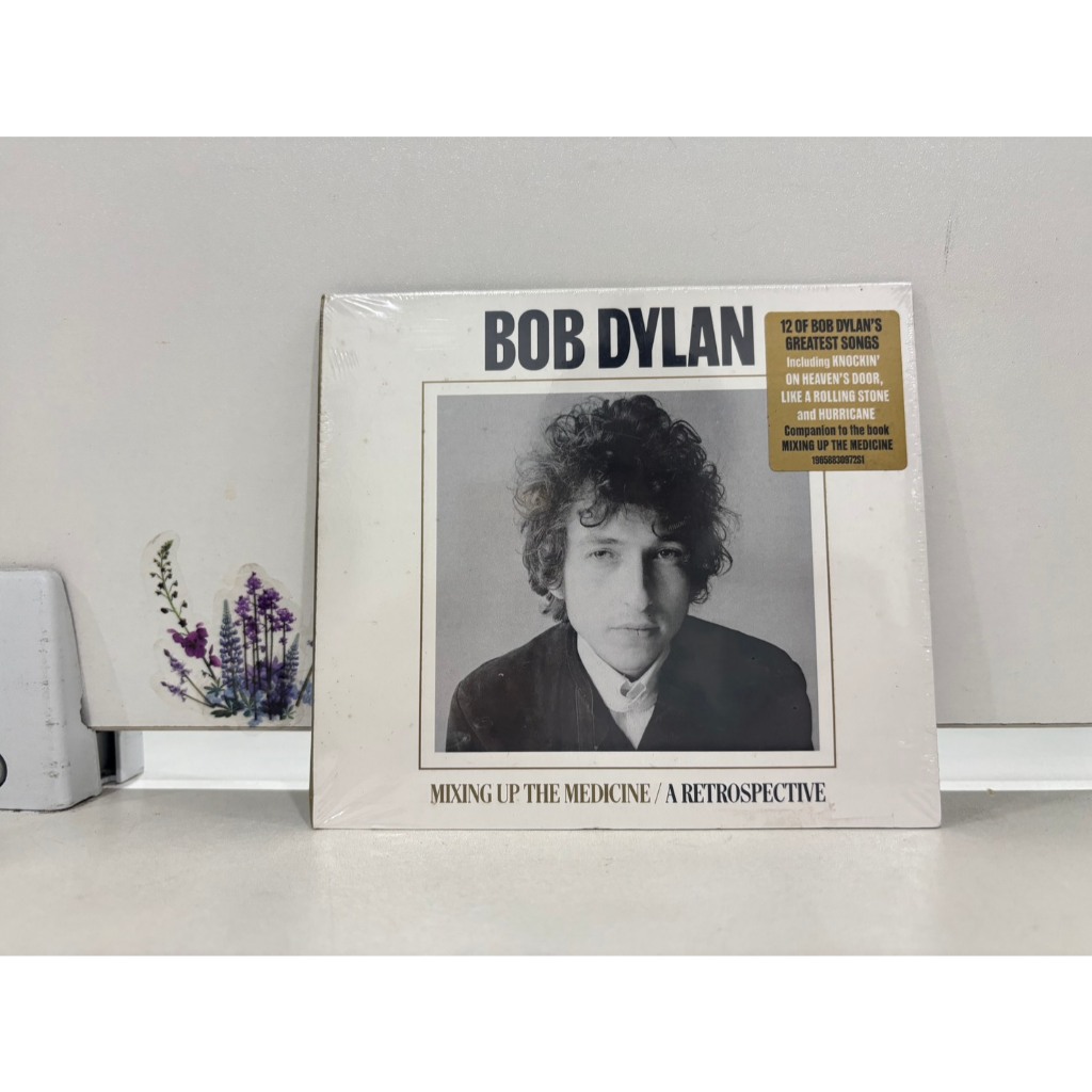 1 CD MUSIC  ซีดีเพลงสากล BOB DYLAN    MIXING UP THE MEDICINE A RETROSPECTIVE   (G6G50)