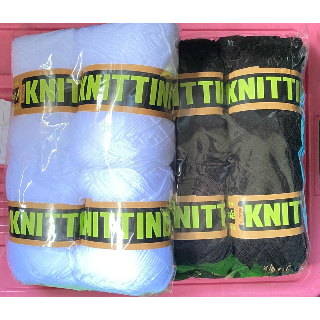 ไหมพรม100กรัมสีขาวสีดำตรานกอินทรีย์(100gนก)4ply