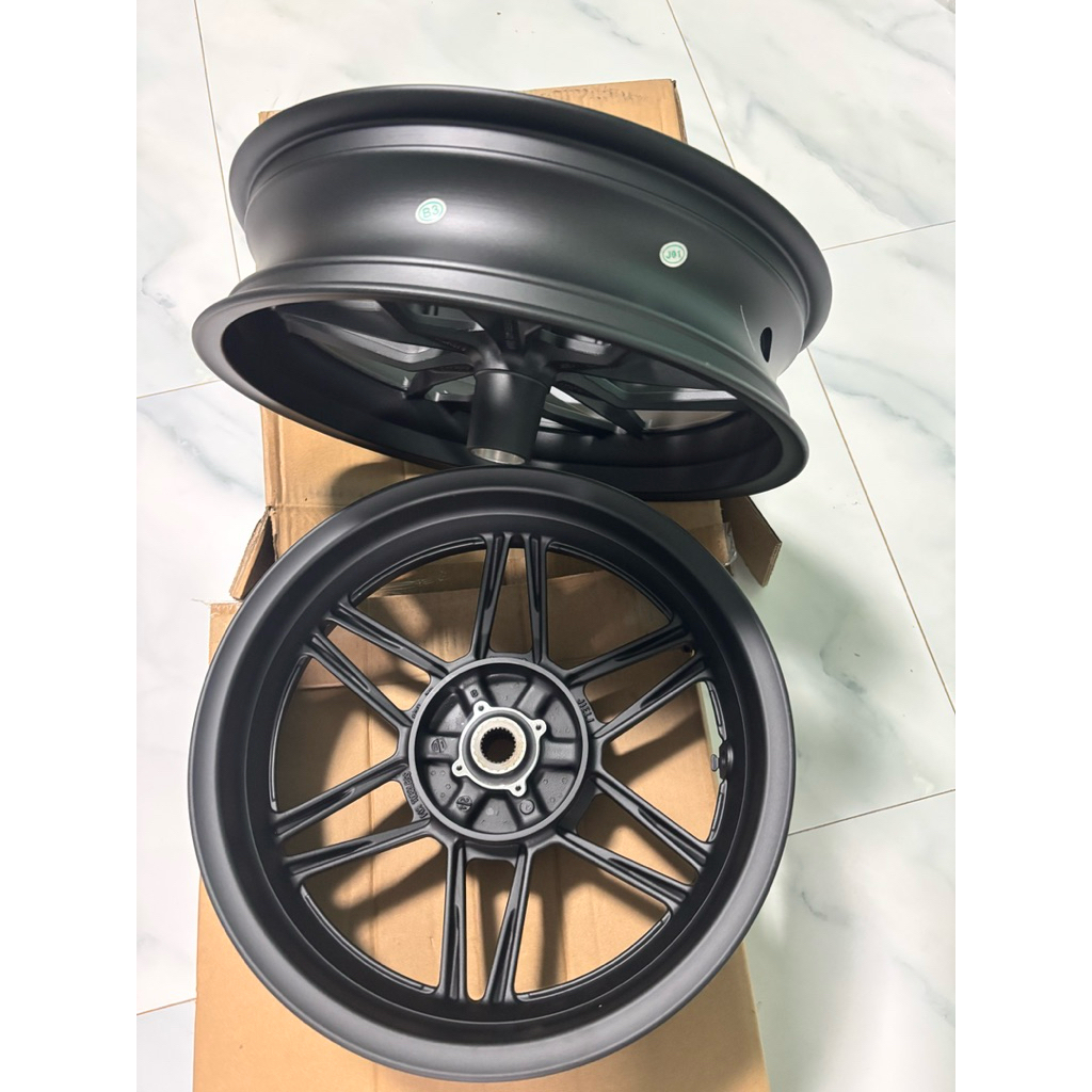 ล้อแม็ก Forza 300 gen2 ของแท้ มือ1