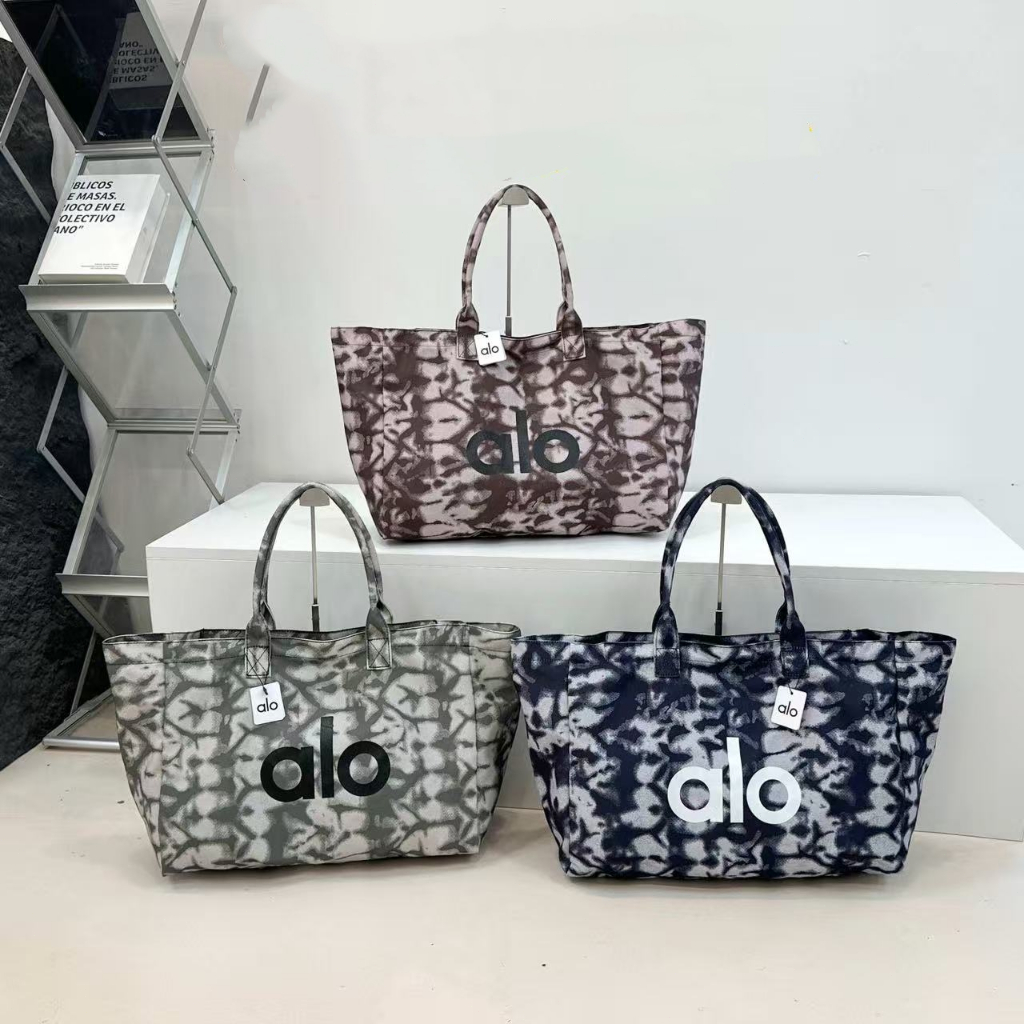 alo tote bag กระเป๋าสตรี