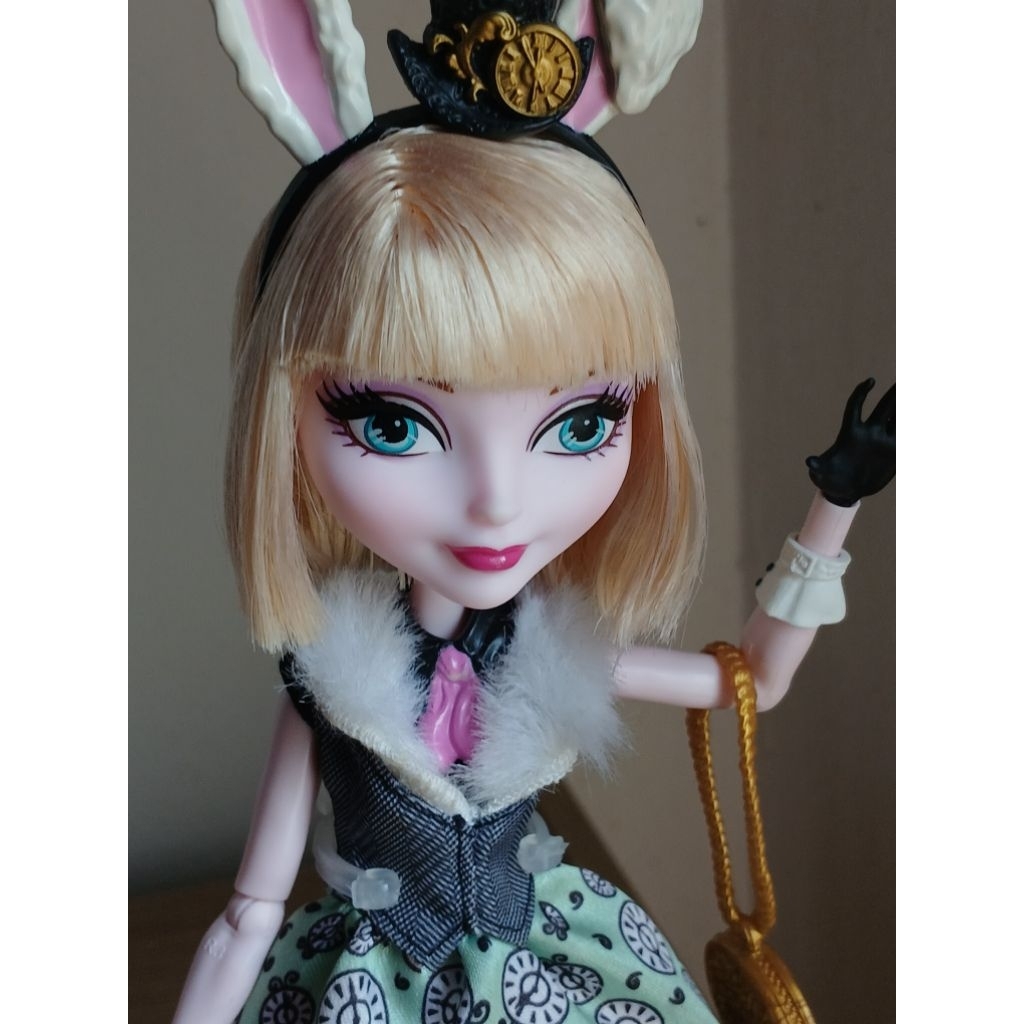 Ever After High Bunny Blance