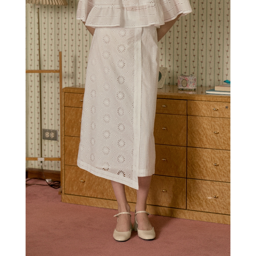 (พร้อมส่ง) Perana กระโปรง ลูกไม้ Venice Skirt (สีขาว White )