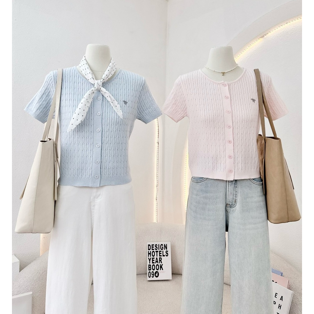 WA YA เสื้อคอกลมไหมพรมกระดุมหน้า ทรงเข้ารูป