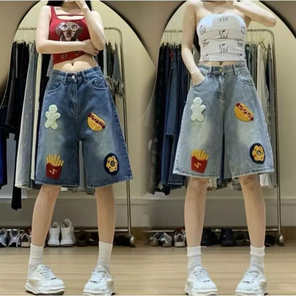 Swan shop (ไชด์S-6XL) กางเกงยีนส์ขาสั้น สามส่วน ทรงหลวม สไตล์สตรีท ลายแปะการ์ตูนน่ารัก วินเทจ พร้อมส่งจากกรุงเทพค่ะ