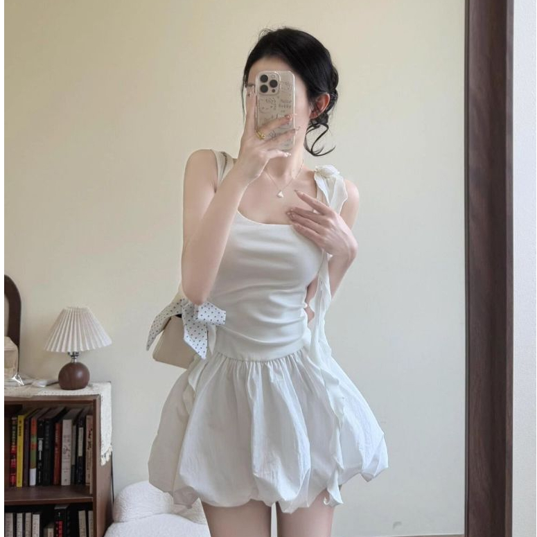aililai1688 ชุดเดรสผู้หญิงสไตล์บัลเล่ต์ แขนกุด ผ้าร่องยืดนุ่ม สีขาว ไซส์ S M L XL