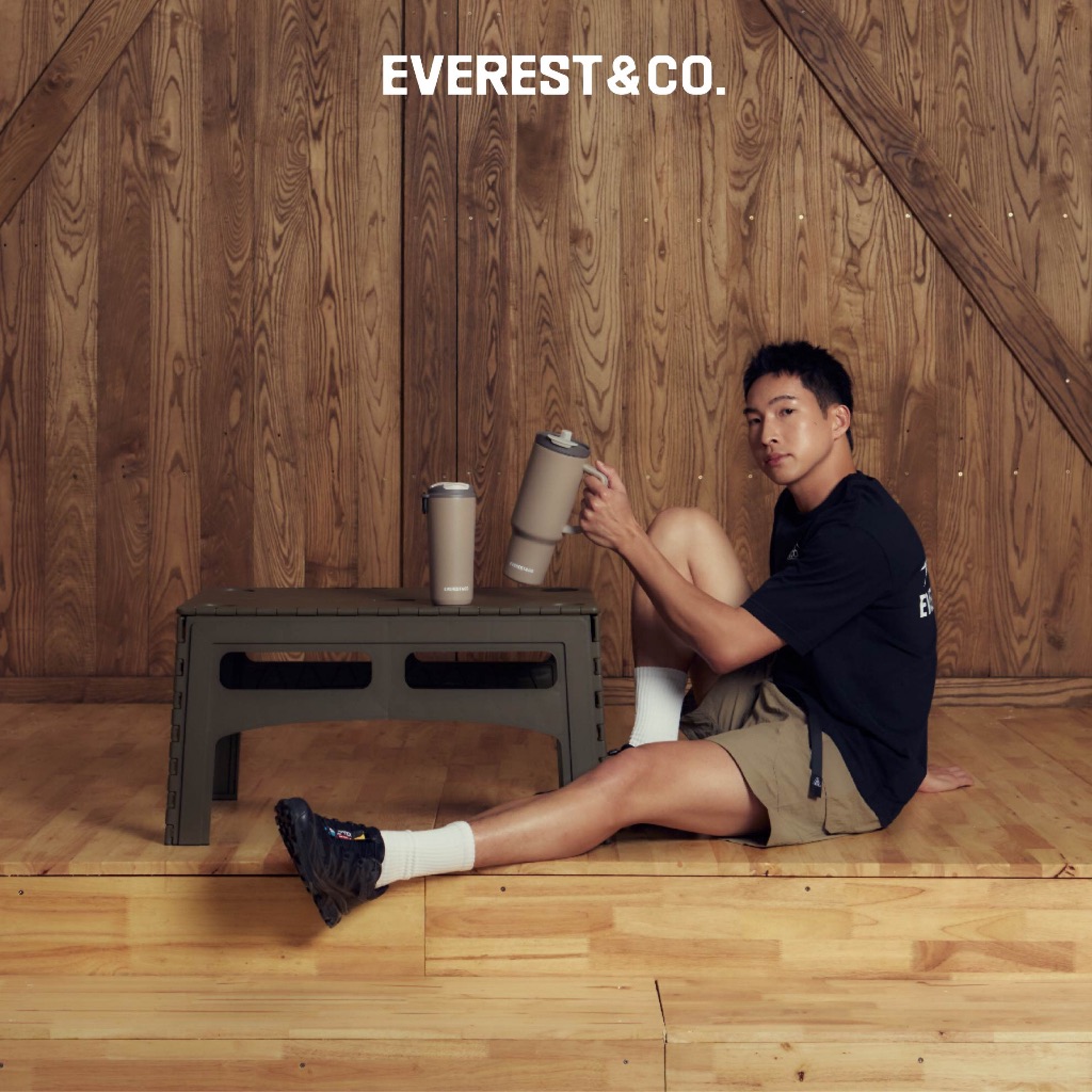 EVEREST&CO. FLIP TABLE โต๊ะพับได้ รับน้ำหนักได้สูงสุด 25 กก.